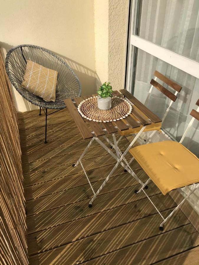 Cabourg - Bel Appartement Lumineux Avec Balcon Dans Residence Privee Экстерьер фото